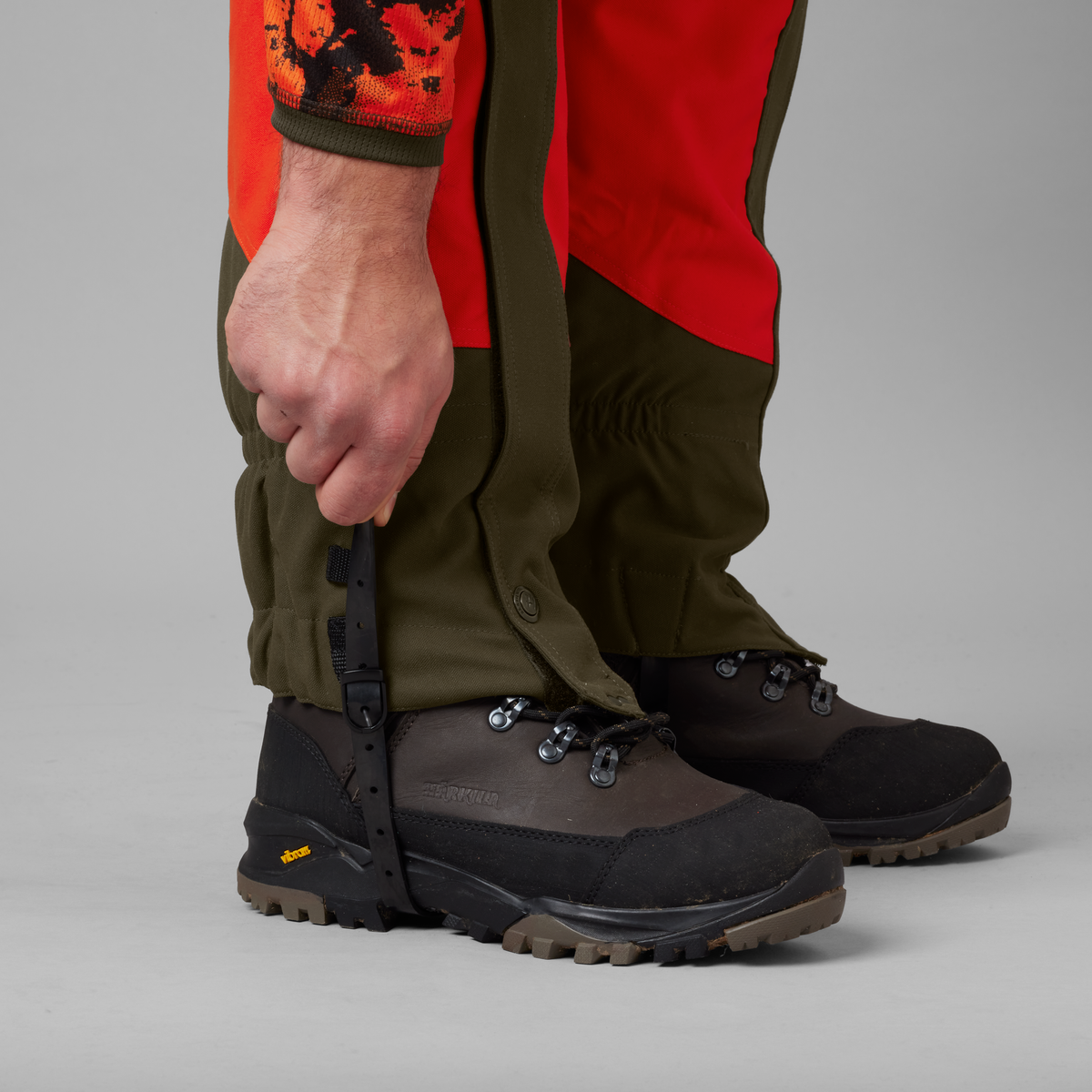 Harkila Wildboar Pro beenkappen