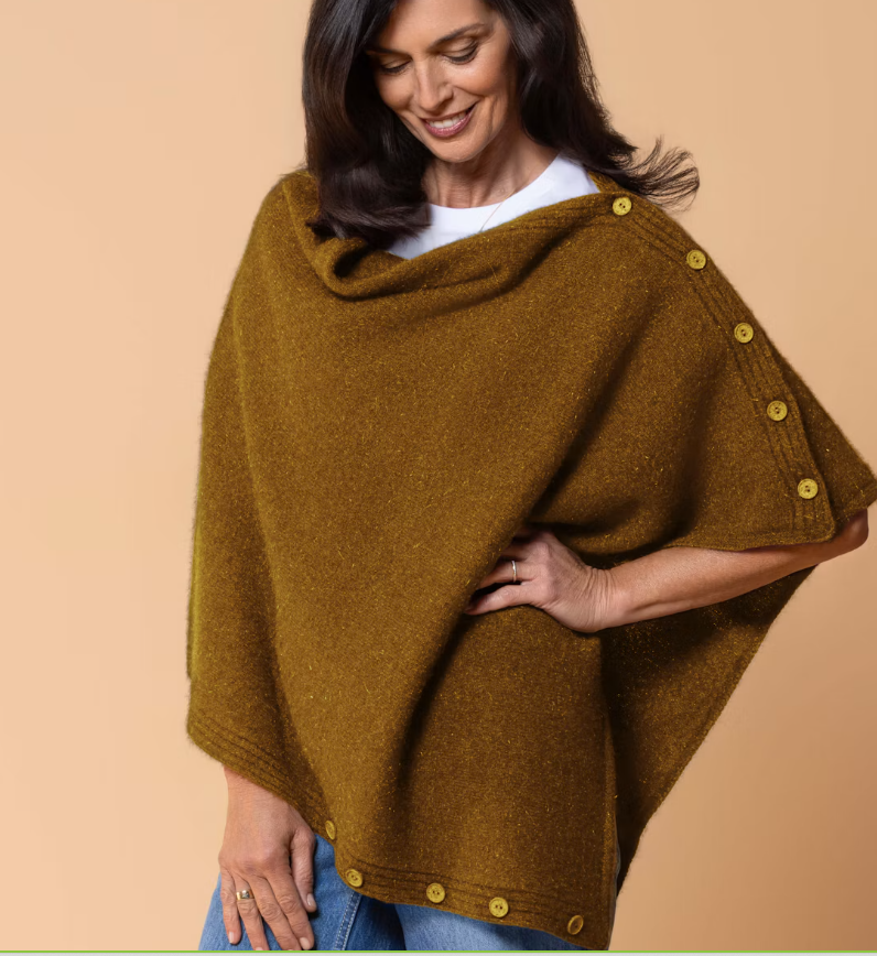 Noble Wilde Cape avec boutons